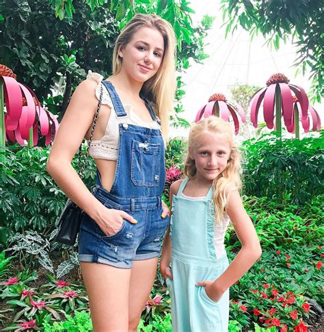 chloe lukasiak little sister age.